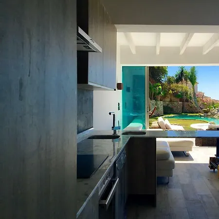 Sea Dreams Villa